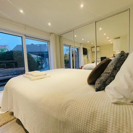 Prachtig Guesthouse Met Gratis Parkeren Маасмехелен Экстерьер фото