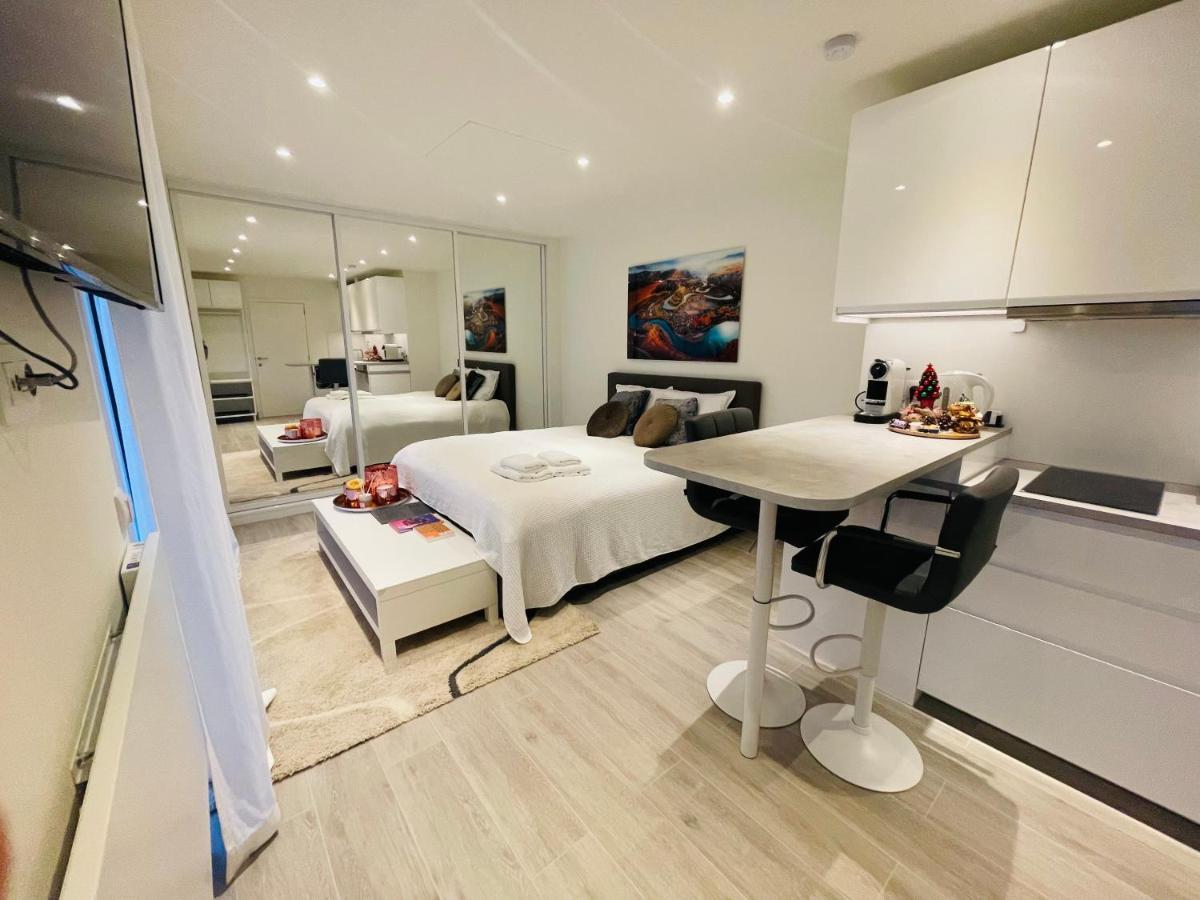 Prachtig Guesthouse Met Gratis Parkeren Маасмехелен Экстерьер фото