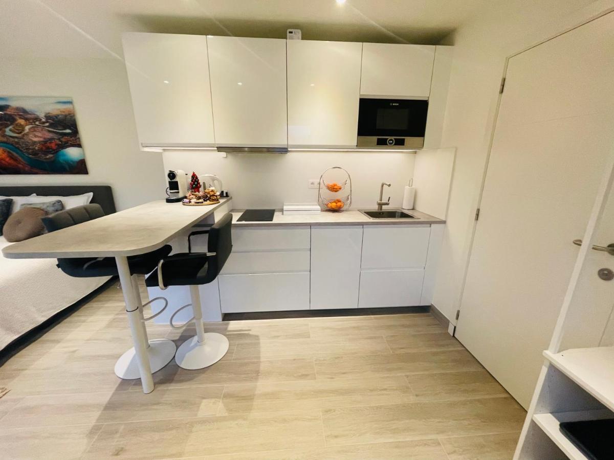 Prachtig Guesthouse Met Gratis Parkeren Маасмехелен Экстерьер фото
